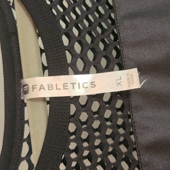 Fabletics mesh sleeve dress size XL. - Picture 3 of 3